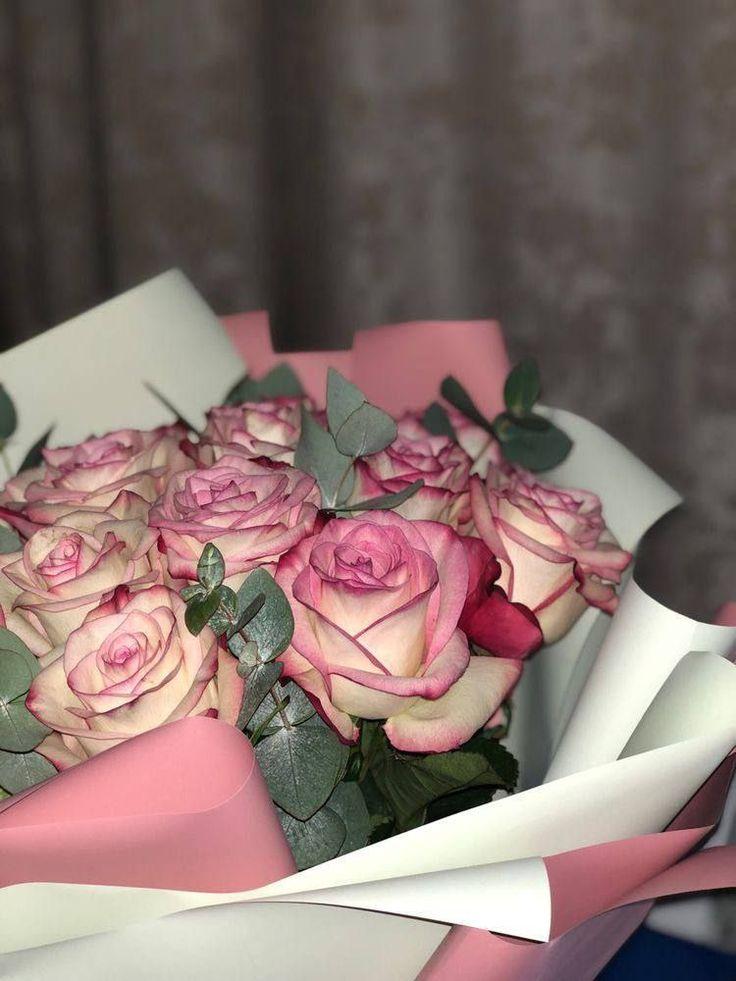 EmberFieldNook workshop space where corporate flower arrangements are designed and prepared for business delivery